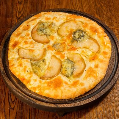 Хачапури с голубым сыром и грушей в Вах!Хинкали по цене 680 ₽