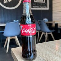 Coca-Cola в Laksa & Wok