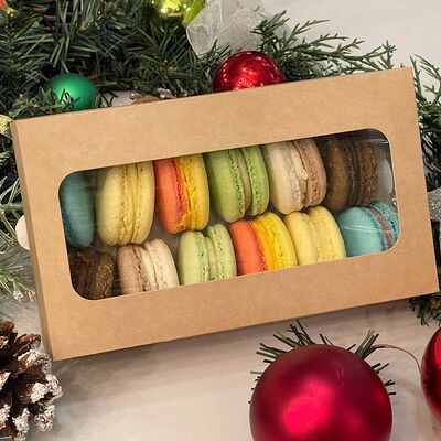 Подарочный набор 12 макарон в Блеск по цене 1290