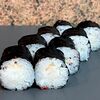 Мини с креветкой в Si sushi по цене 275