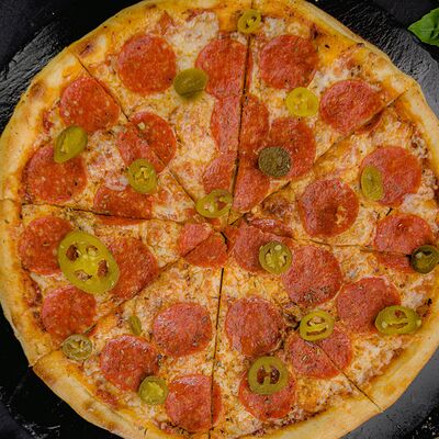 Пицца Диабло с халапеньо в Ёжкин ролл по цене 849 ₽