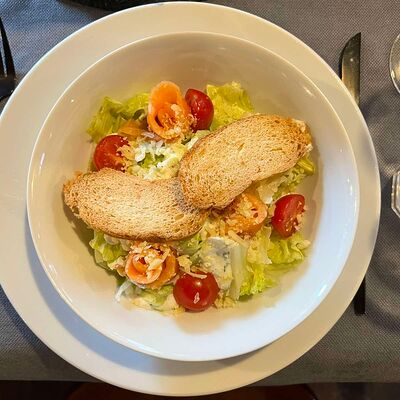 Цезарь с семгой в Трактир Распутинский по цене 790 ₽