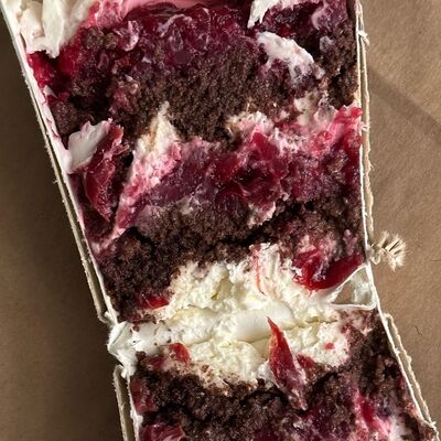 Торт в стакане Черный лес в МайПай по цене 400 ₽