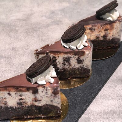 Чизкейк Орео в Фабрика чизкейков по цене 250 ₽