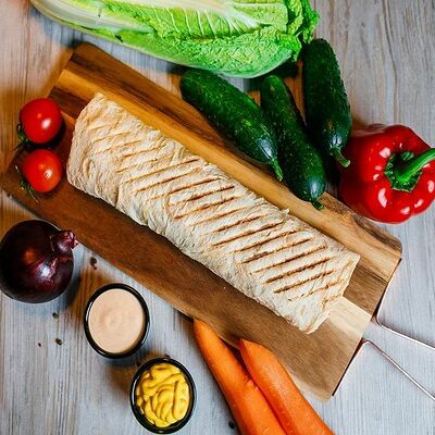 Шаурма из курицы в Бурум по цене 360 ₽