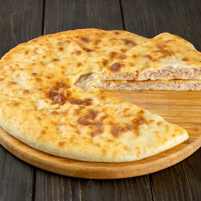 Пирог с курицей и сыром в Осетинские пироги Вкусно Пироги по цене 1050