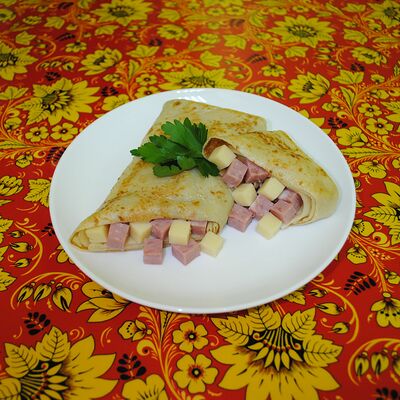 Блин с ветчиной и сыром в Масленица по цене 240 ₽