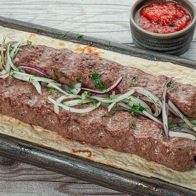 Говядина люля-кебаб в Yunga Tim Fish & Grill по цене 1550 ₽