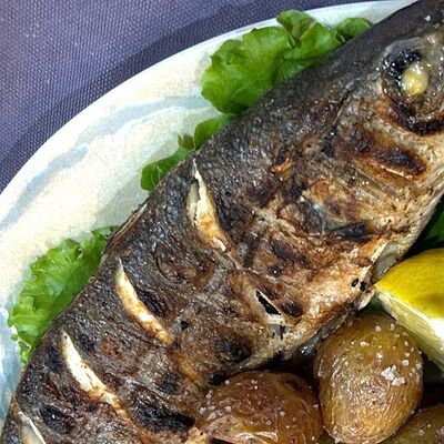 Сибас на мангале в Горячо и вкусно по цене 750 ₽