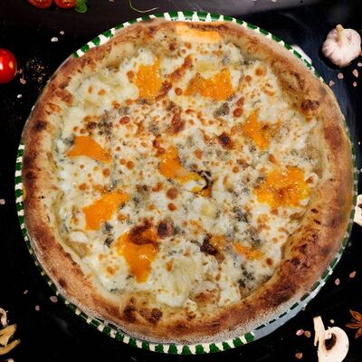 Пицца Четыре сыра в Ваби-Саби Халяль по цене 900