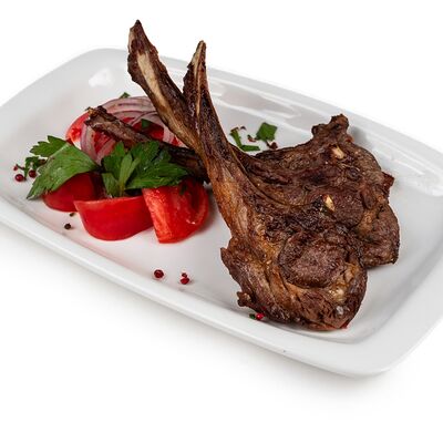 Каре барашка в Гриль Хаус по цене 2040 ₽