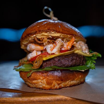 Шримп мит бургер в Рога Лося по цене 420 ₽