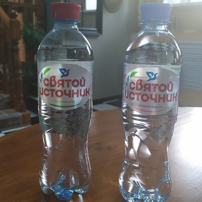 Вода Святой источник в Viet Cook по цене 65 ₽