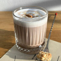 Какао с пряным печеньем в ОКофе