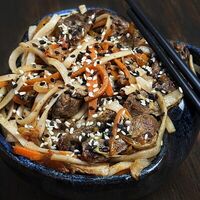 Удон с перечной говядиной в Ohasi