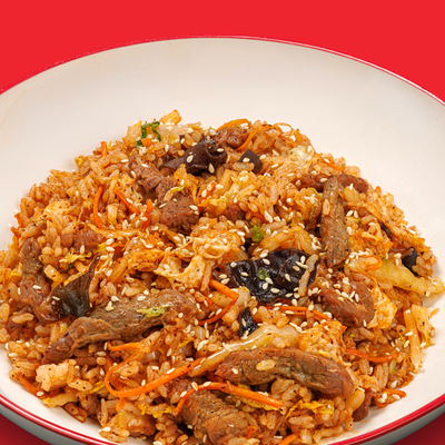 Жареный рис с говядиной в ЧИХО по цене 690 ₽