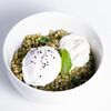 Зеленая греча с яйцом пашот и страчателлой в Bageatteria по цене 550