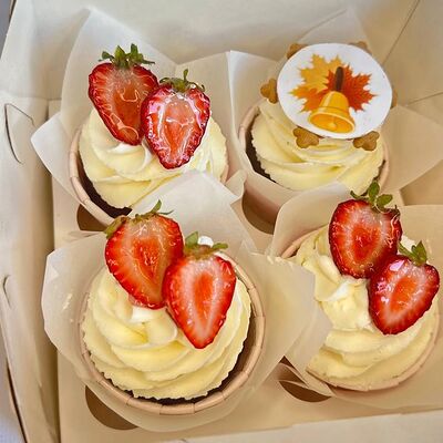 Капкейки набор (4 шт.) в Особенный Наполеон по цене 1500 ₽