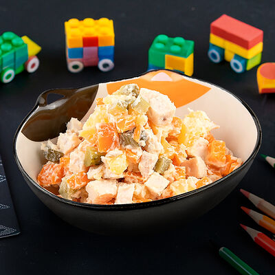 Оливье с цыпленком в Евразия экспресс по цене 175 ₽