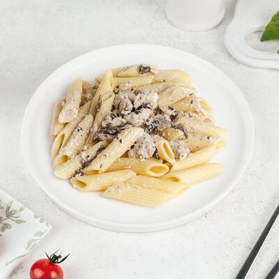 Пенне с курицей и грибами в Простая еда по цене 289 ₽