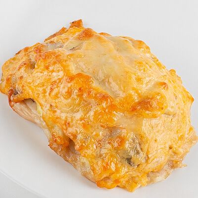 Курица с картофелем и грибами в Вилка Ложка по цене 247 ₽