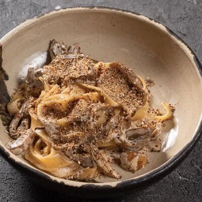 Лесные грибы под сливочным соусом в Пламя и Вино по цене 790 ₽