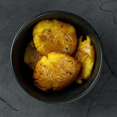 Отжаренный картофель в Brooklyn Bowl по цене 239 ₽