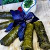 Долма в виноградных листьях с чесночным соусом мацони в Чанахи по цене 540