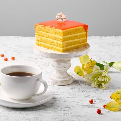 Торт Манго-Маракуйя в Кондитерская СантОноре по цене 648 ₽