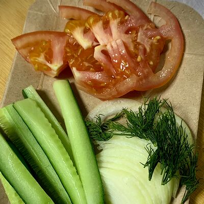 Овощная нарезка в Шаурма у Виджая по цене 400 ₽