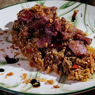 Рис со свининой в Хочу! Creative Asian cafe по цене 570 ₽