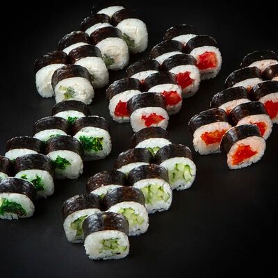 Сет Маки в Sushi Seven по цене 1299 ₽