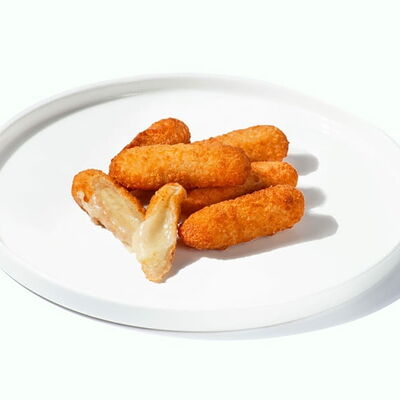 Сырные палочки в ЭкоРолл по цене 575 ₽