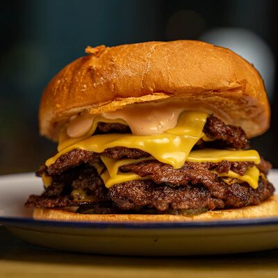 Smash Бургер в Top Hop по цене 590 ₽