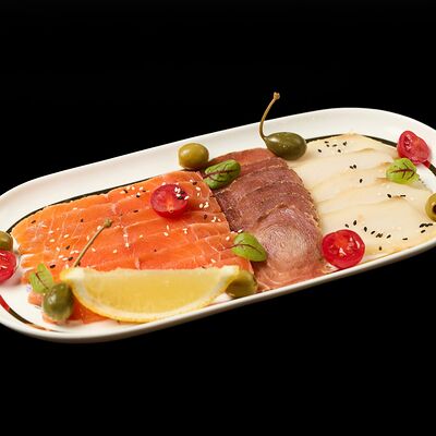 Рыбное плато в Duran по цене 1390 ₽