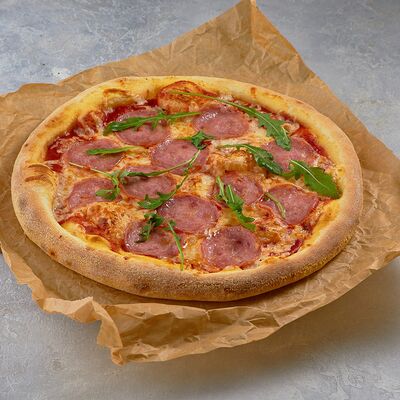 Пицца Аппетитная салями в Wokker Express по цене 700 ₽