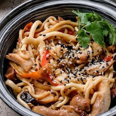 Удон с курицей в Дади по цене 375