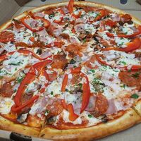 Пицца Фирменная в Angry Pizza