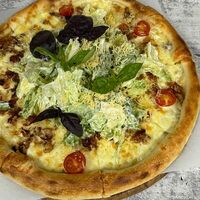 Пицца Цезарь с курицейв Кафе МИКС