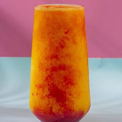 Смузи апельсин-манго-питахайя в Dimcoffee по цене 340 ₽