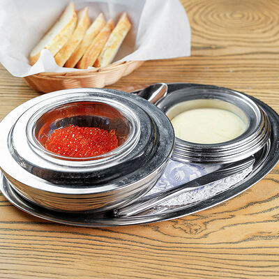 Икра красная с багетом и сливочным маслом в Онегин дача по цене 2400 ₽