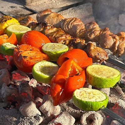 Шашлык из свежих овощей в Пандок по цене 315 ₽