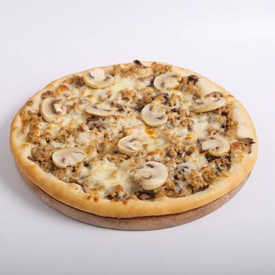 Пицца Грибная в Матрешка по цене 870 ₽