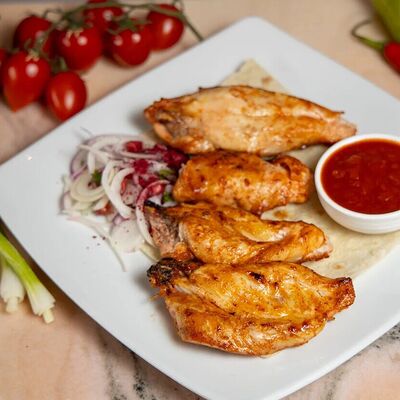 Шашлык куриный в Кавказский аппетит по цене 390 ₽