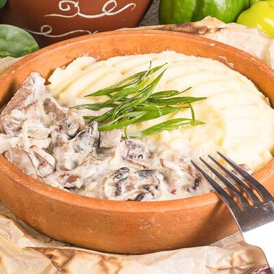 Бефстроганов в Мушмула по цене 369