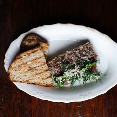 Холодец из говяжьих хвостов в Blackchops по цене 790 ₽