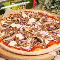 Пицца Болоньезе большая в Луиджи & Тосё