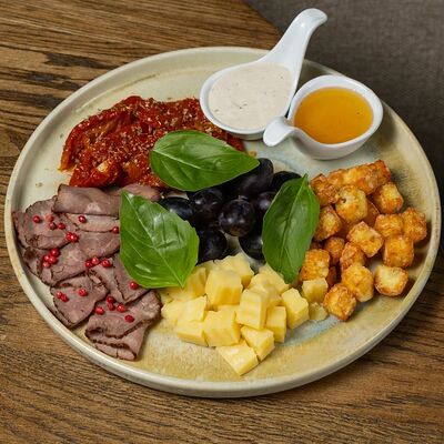 Антипаста в БарТо по цене 1713 ₽