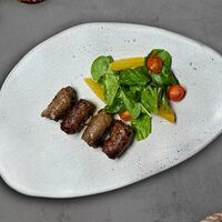 Рулетики из говядины на углях в Дади