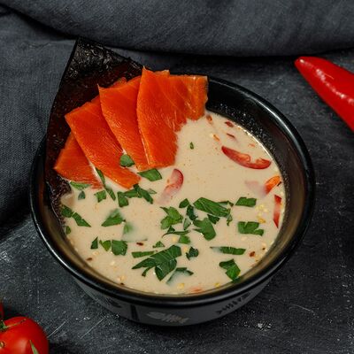 Сливочный суп с лососем в Sushi Pizza Top по цене 430 ₽